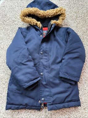 Children's Place boys Navy Hooded Coat with Faux Fur Trim size 5T